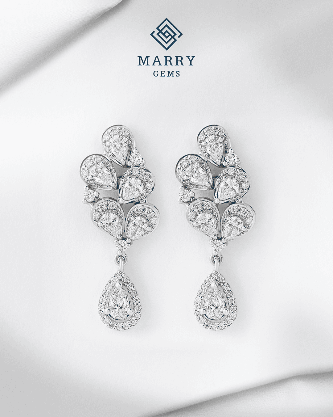 ต่างหูเพชร Earrings