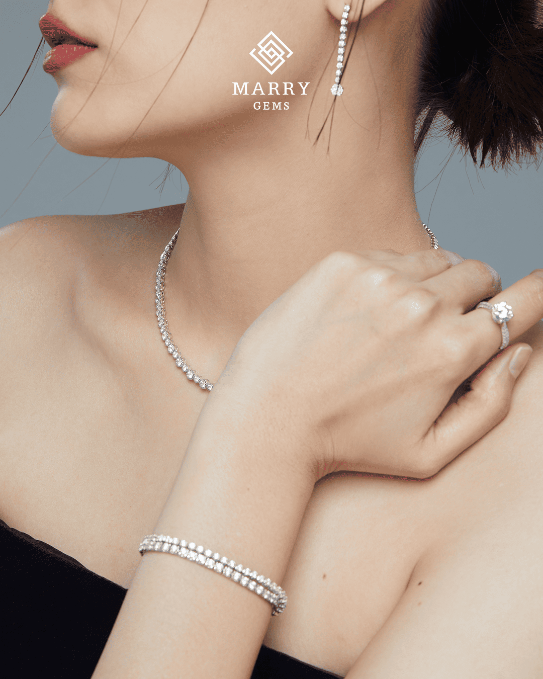 สร้อยข้อมือ bracelet